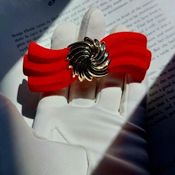 Vintage Barrette Bobby Pin Clip Paris Velvet Red Gold 1990s - Picture 4 of 10